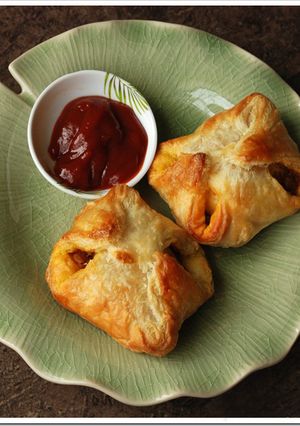 A picture of Kerala Egg Puffs.