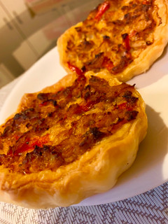 Una foto de Quiche de atún