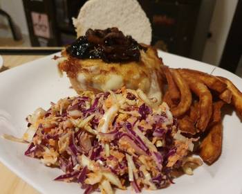 Ultimate Serving Recipe Mozzrella Burger with Caramelized Onions and Mushrooms Restaurant Style