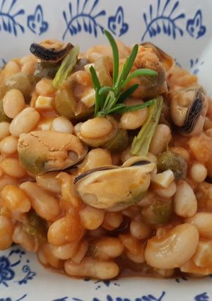 Una foto de Ensalada de judía de ganxet con mejillones en escabeche
