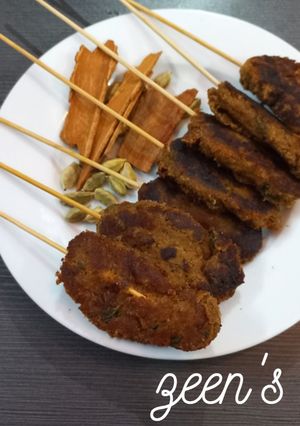 A picture of Lamb Mince Shami Kababs.