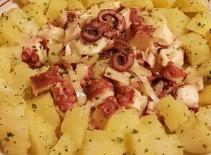 Foto di Piovra con patate