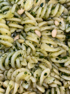 Una foto de Pasta al pesto