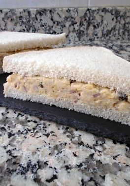 Una foto de Sándwich de garbanzos con mayonesa de alubias