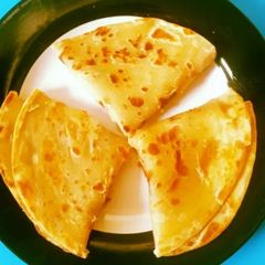 A picture of Cardamom chapati.