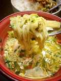 Sopa Ramen de Camarones con Huevo y Vegetales salteados