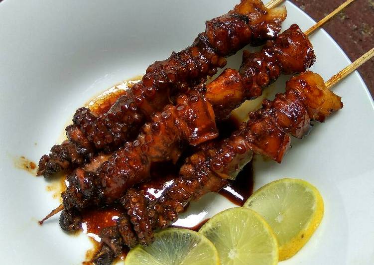 Sate Gurita