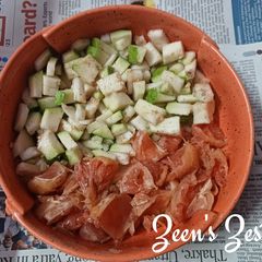 A picture of Thai Guava and Grapefruit Salad.