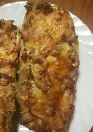 Una foto de Baguet pizza carbonara