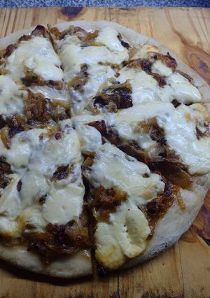 Una foto de Pizza de Bigote Cocina