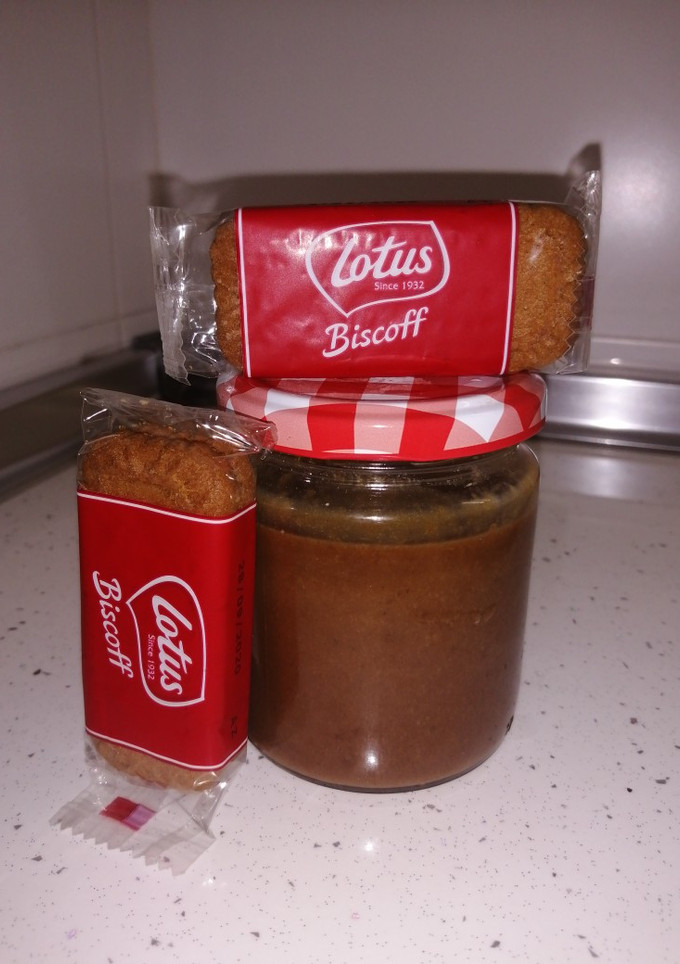 Una foto de Crema de galletas lotus