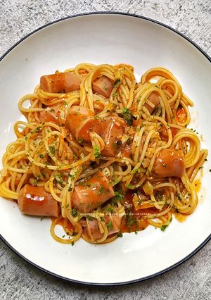 Foto resep Spaghetti Sosis Ala Rumahan