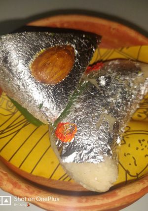 A picture of Kaju katli.