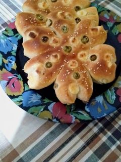 صورة لوصفة خبز بالزيتون