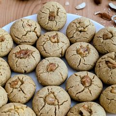 A picture of Whole wheat Walnut Nankatai.