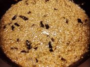 Una foto de risotto de setas shiitake