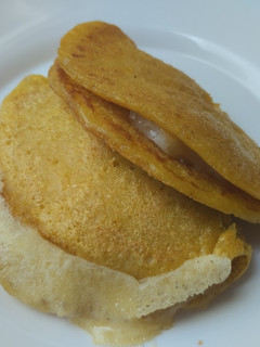Una foto de Arepas🫓 de choclo🌽 ó maíz dulce rellenas🧀 de queso🫓