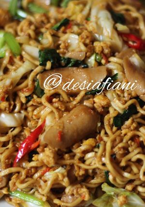 Foto resep Mie goreng sossis pedas
