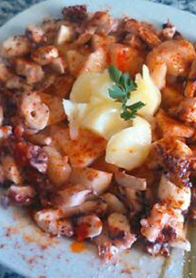 Una foto de Pulpo a la gallega