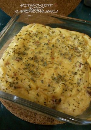 A picture of Potato and Peas Casserole.