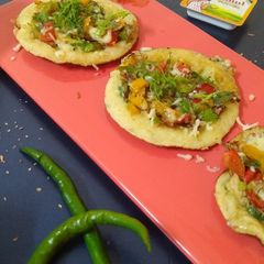A picture of Bell Pepper Uttapam.