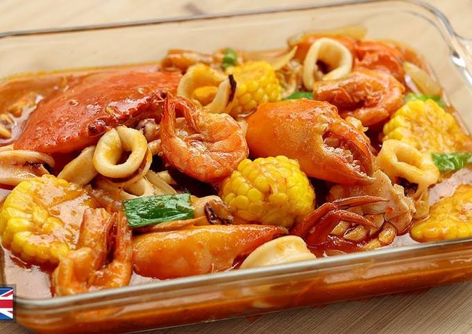 Resep Seafood Saus Padang Devina Hermawan yang Bisa Manjain Lidah