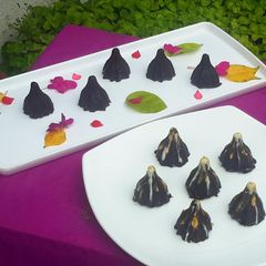 A picture of Chocolate Icecream Modak.