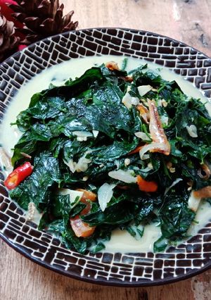 Foto resep Daun Katuk Tumis Bersantan