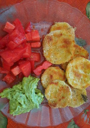 Una foto de Milanesas de zapallito italiano 🥒 y berenjena 🍆