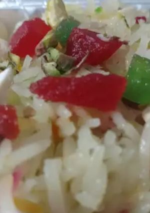 A picture of Chahr baagh/mutanjan colourful zarda.
