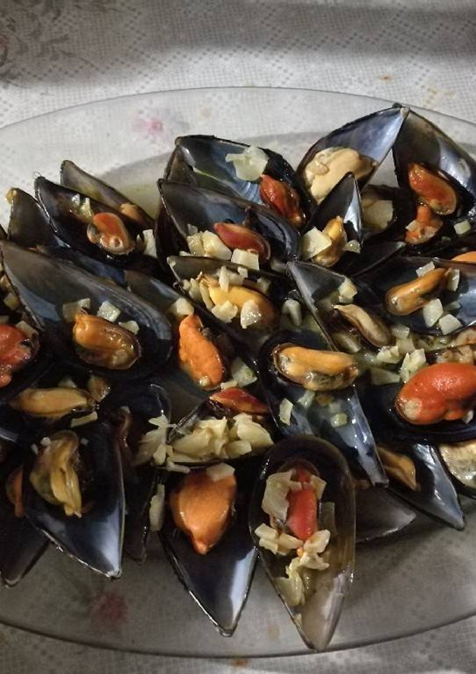 Una foto de Mejillones al ajillo picantes o sin picar