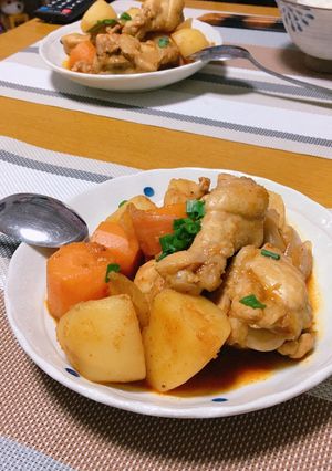 Hình của món Gà om cay kiểu Hàn.