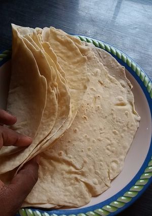 A picture of Flour tortillas.