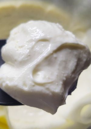Una foto de Yogur casero con kéfir de leche