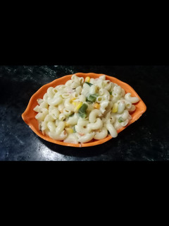 চিকেন চিজি হোয়াইট সস পাস্তা (Chicken Cheese White Sauce Pasta) রেসিপির প্রধান ছবি
