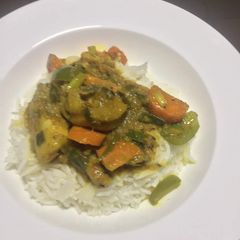 Chicken Veggies Curry Sauce A picture of Chicken Veggies Curry Sauce.