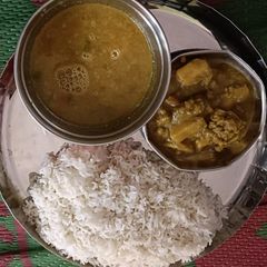 A picture of Dal chawal.