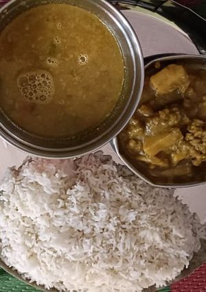 A picture of Dal chawal.