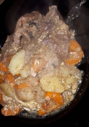 Una foto de Bife a la criolla