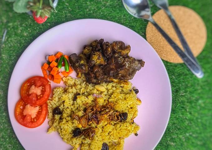 Ternyata begini loh! Resep enak memasak Nasi Kebuli Kambing  enak