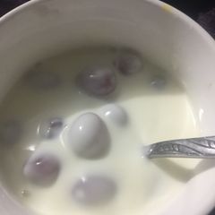 A picture of Fruity Yogurt (healthy).