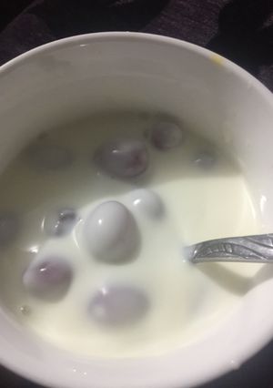 A picture of Fruity Yogurt (healthy).