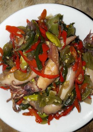 Foto resep Cumi cabe keriting simple