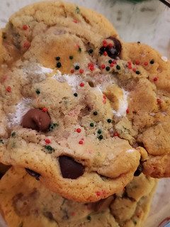 A picture of My Christmas Marshmallow Chocolate Chip Cookies.