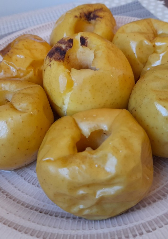 Una foto de Manzana asadas a la canela