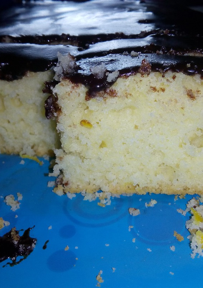 Una foto de Budín de limón súper fácil y económico 🍋