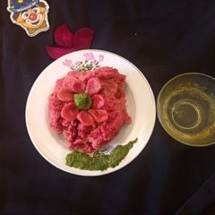 A picture of Pink khichu/ red velvet khichu.