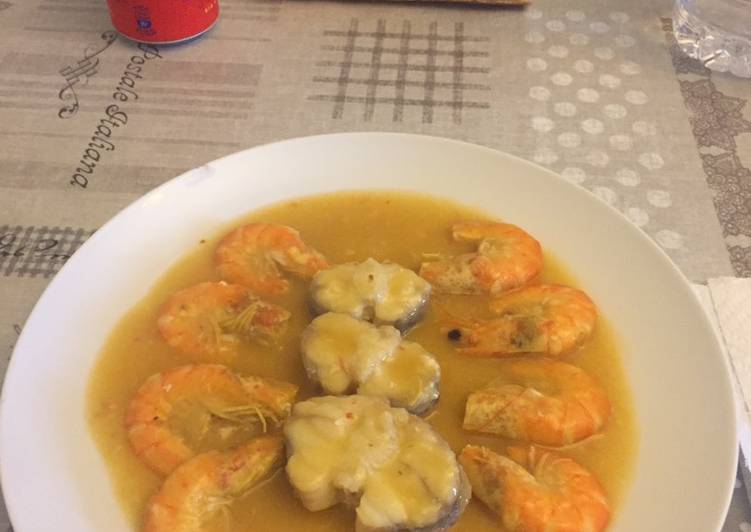 Rape con langostinos