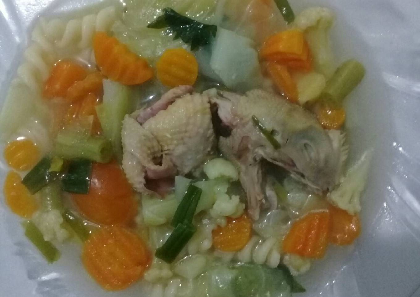 Sayur sop kepala ayam