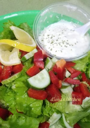 Foto resep Simple Salad with Homemade Dressing